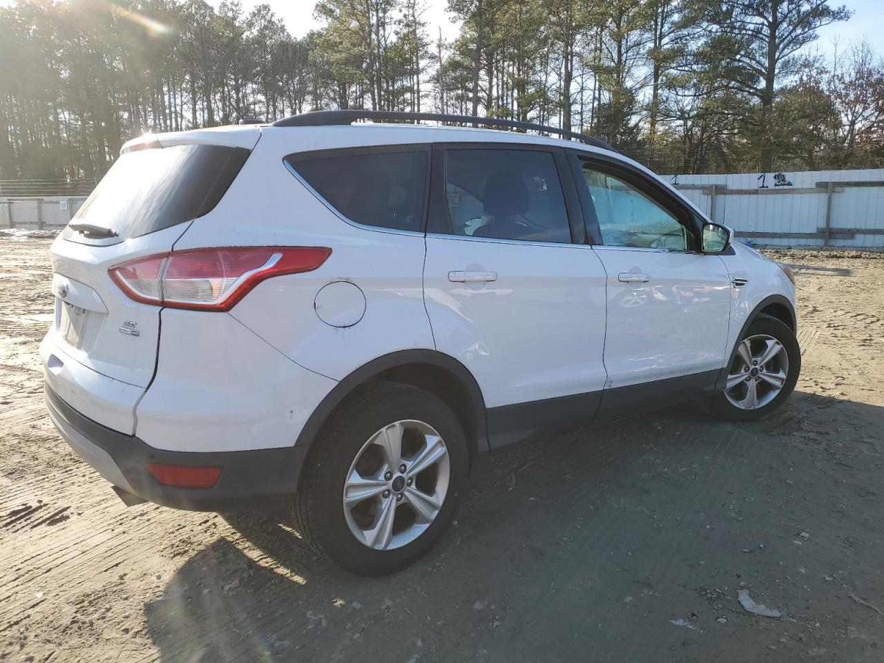 2016 Ford Escape - Image 3