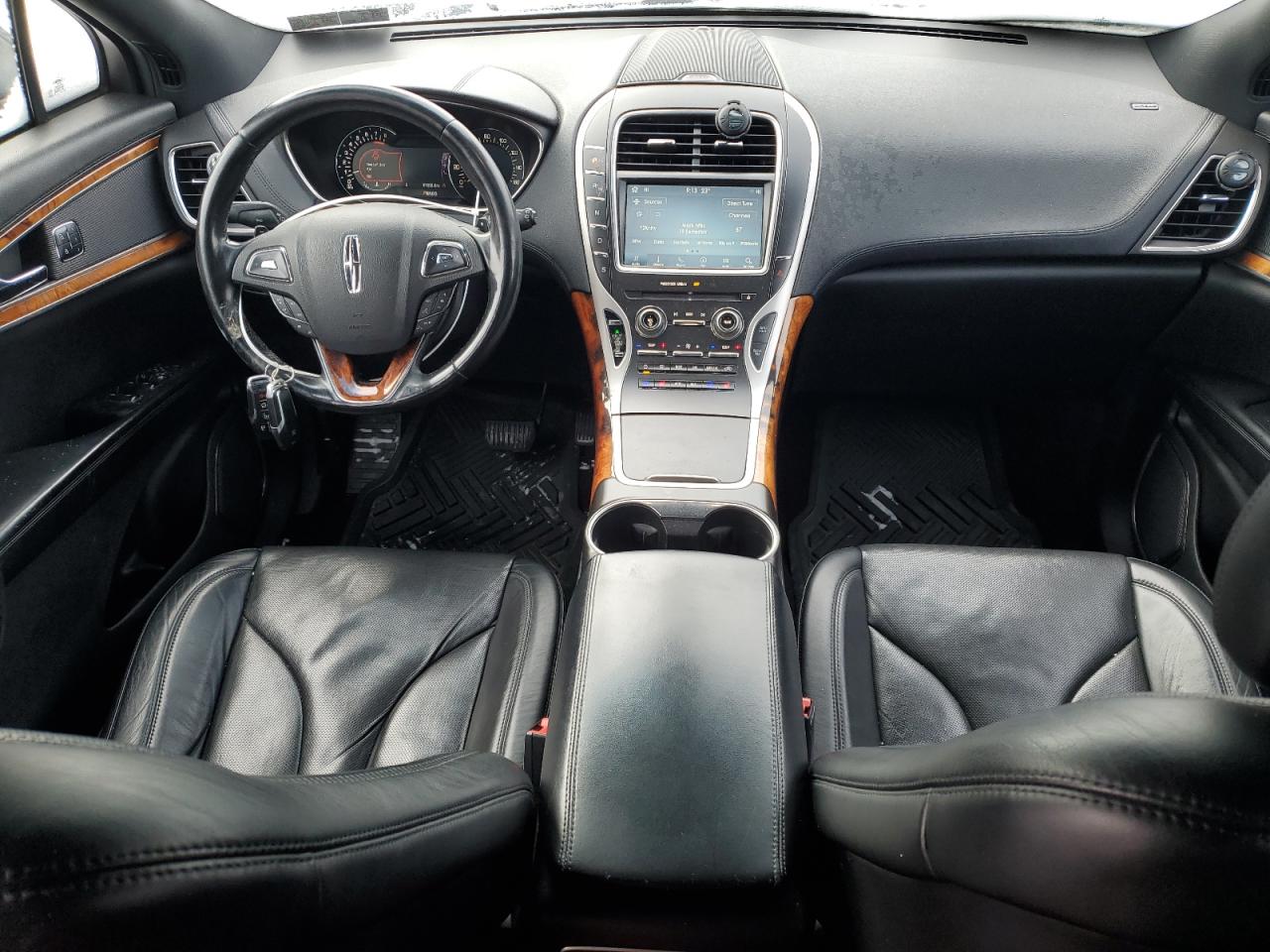 2016 Lincoln MKX - Image 8