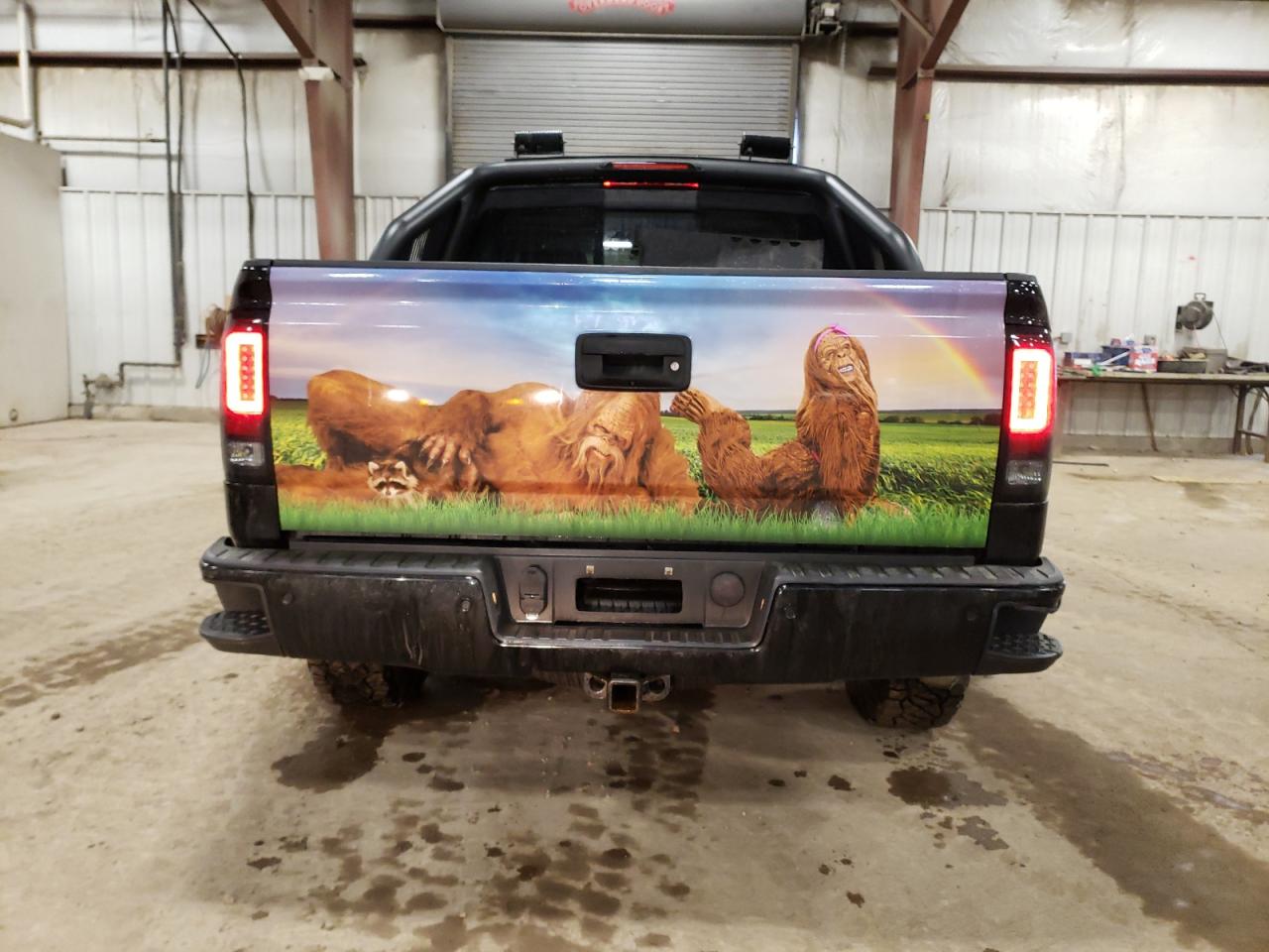 2017 GMC Sierra - Image 6