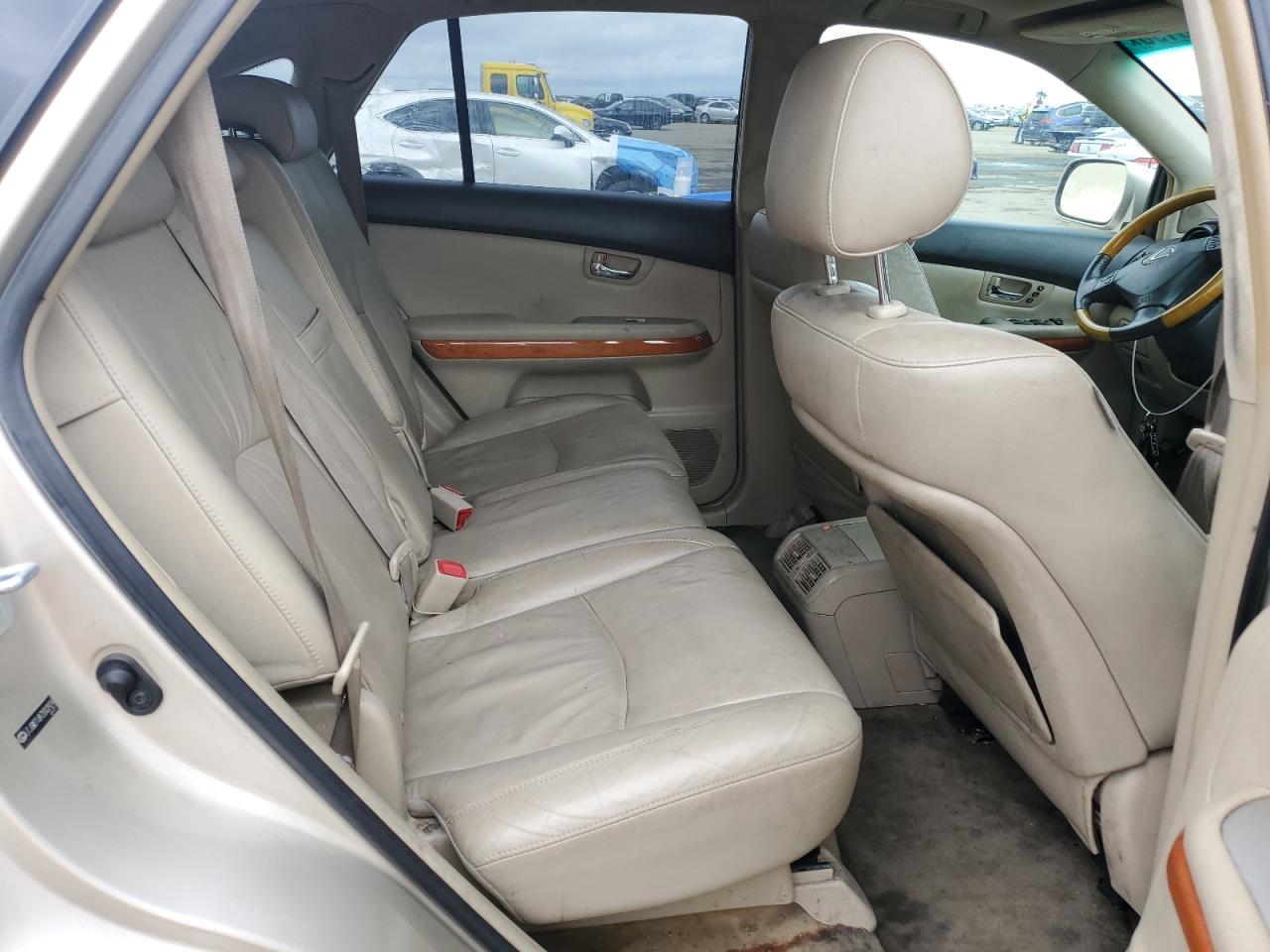 2007 Lexus RX - Image 11