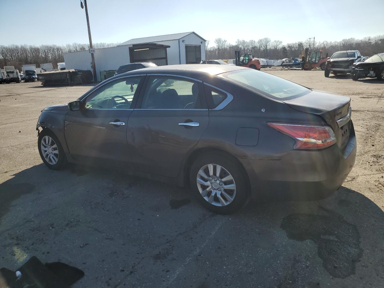 2014 Nissan Altima - Image 2