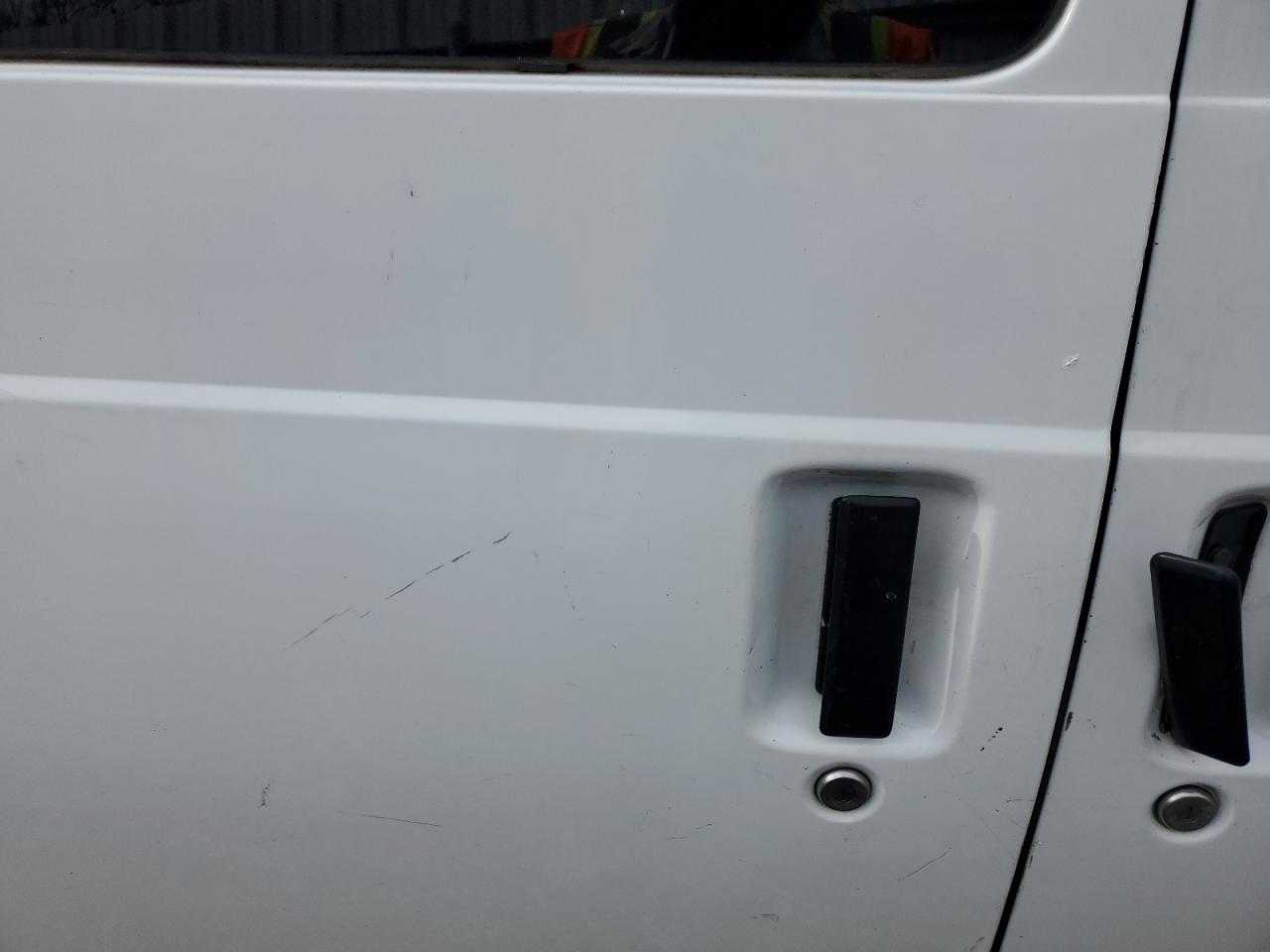 2005 Chevrolet Astro - Image 11