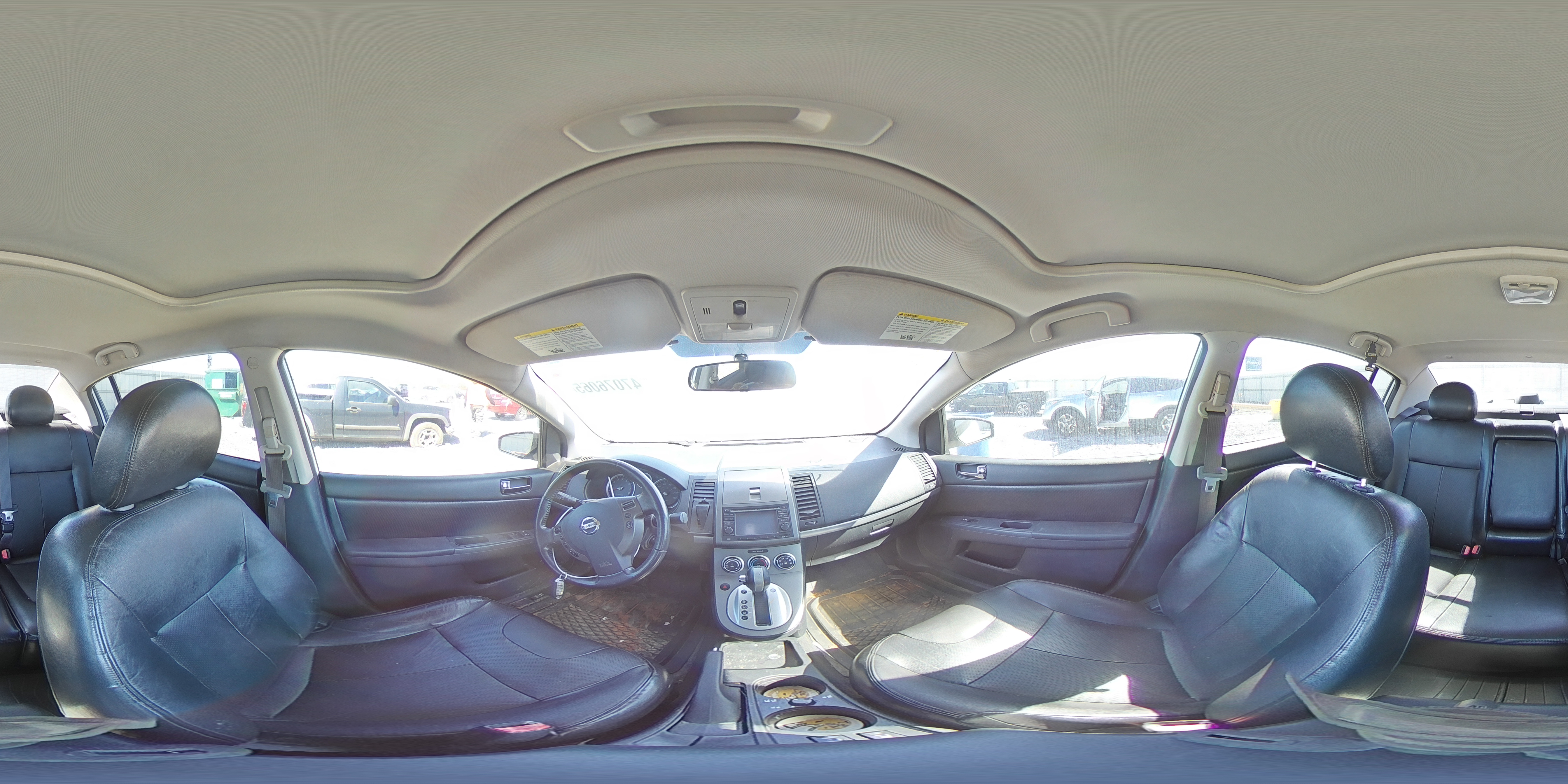 2010 Nissan Sentra - Image 12