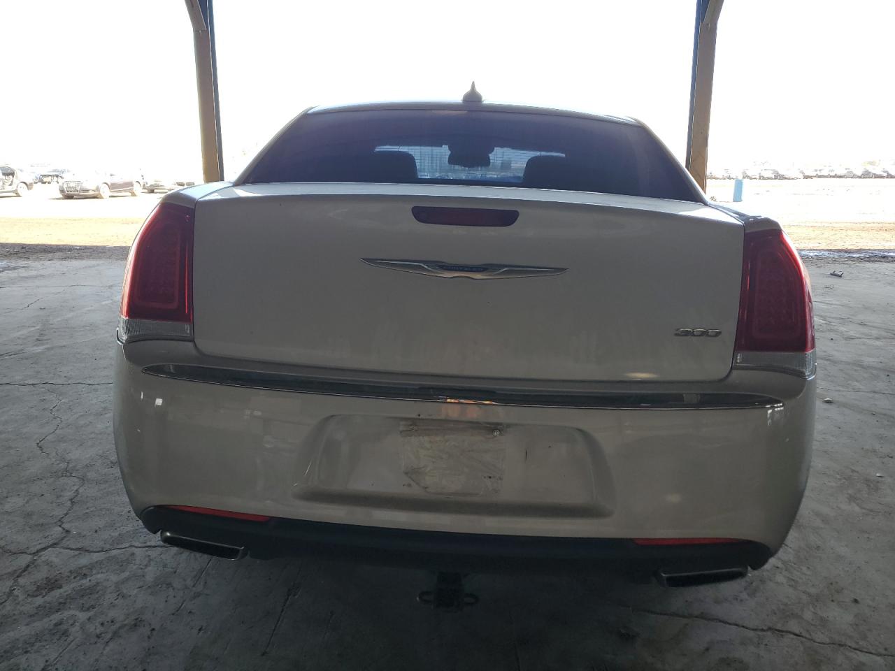 2019 Chrysler 300 - Image 6