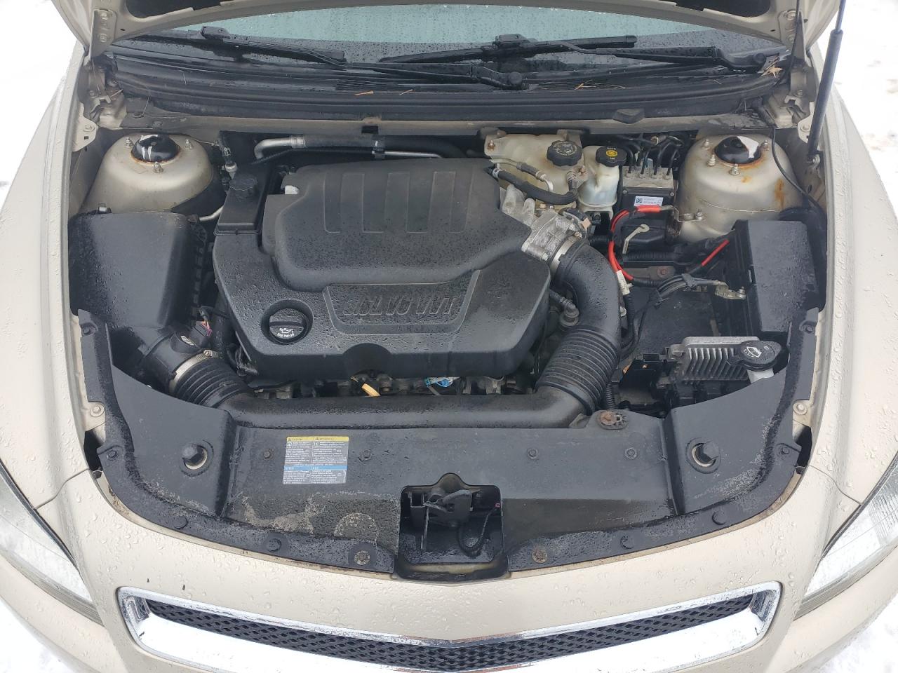 2010 Chevrolet Malibu - Image 11