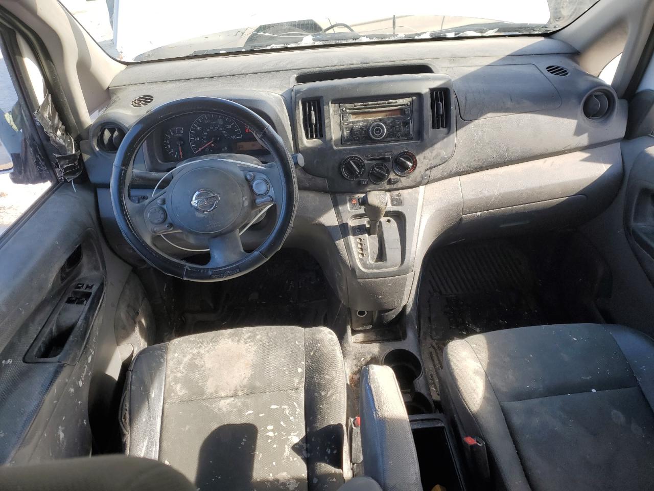 2013 Nissan NV - Image 8