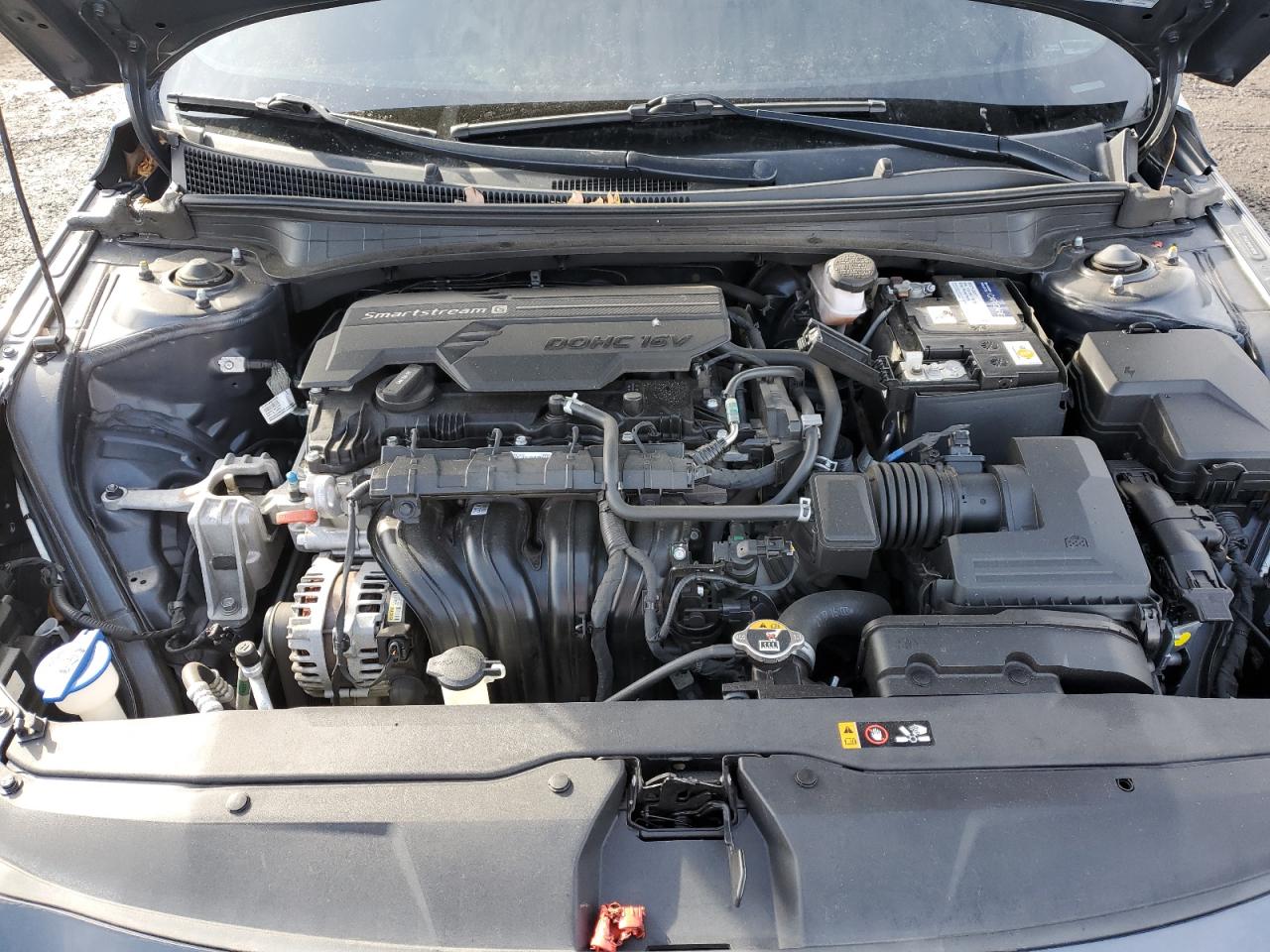 2021 Hyundai Elantra - Image 12