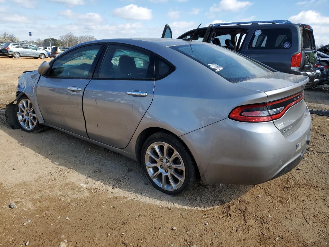 2016 Dodge Dart - Image 2