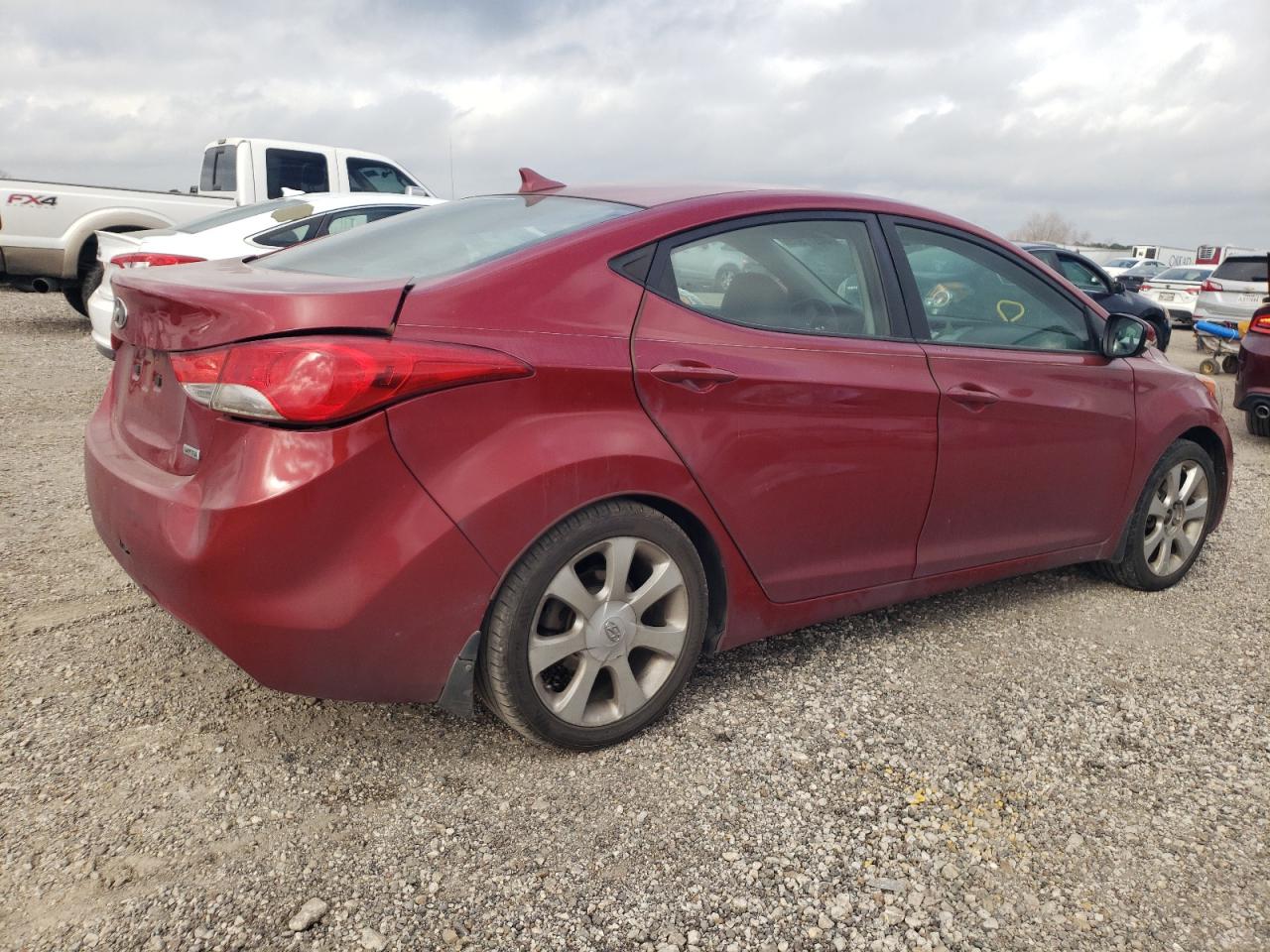 2012 Hyundai Elantra - Image 3