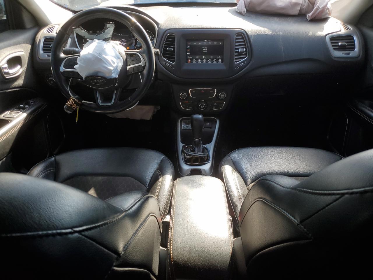 2020 Jeep Compass - Image 8