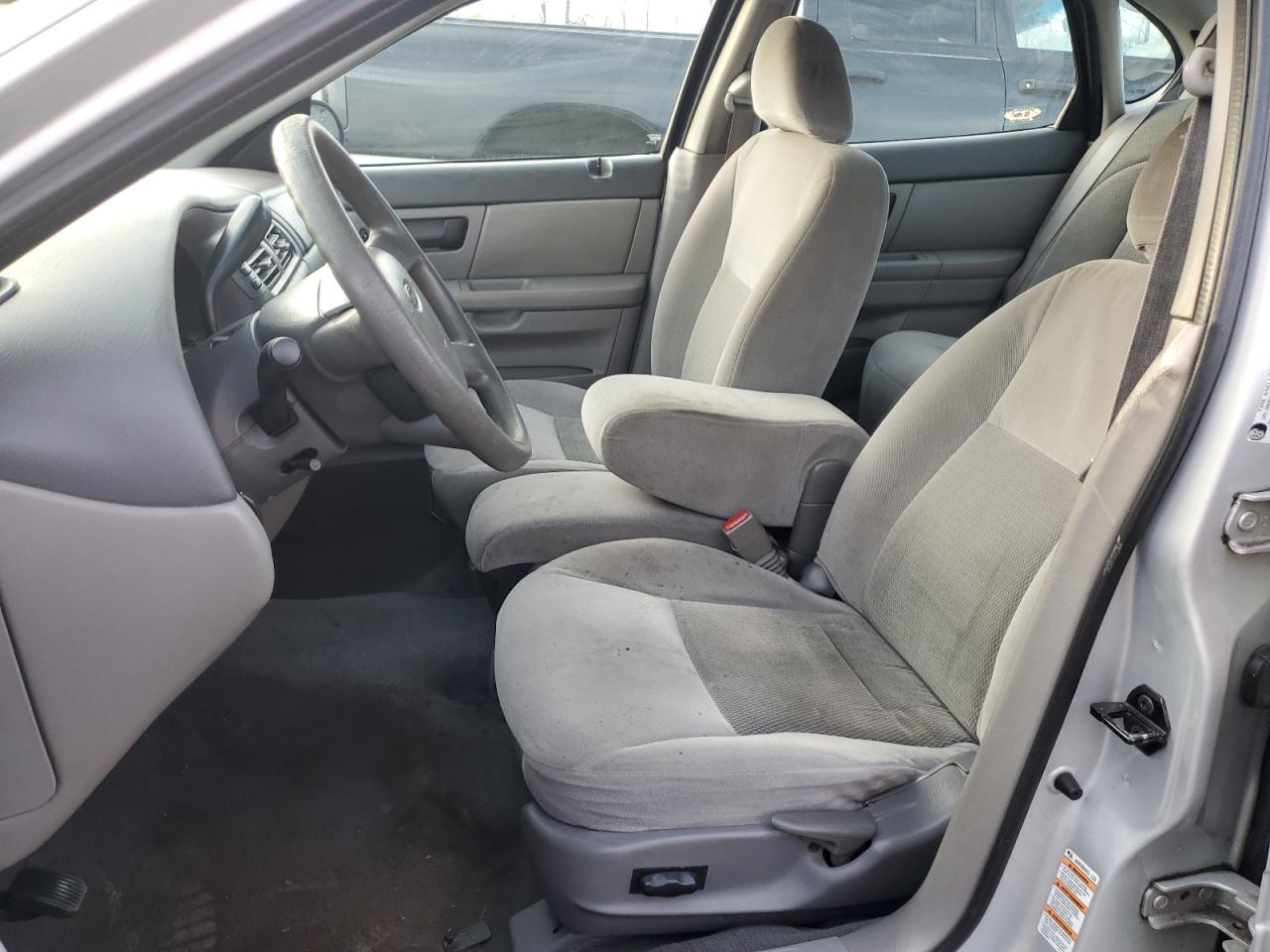 2005 Ford Taurus - Image 7