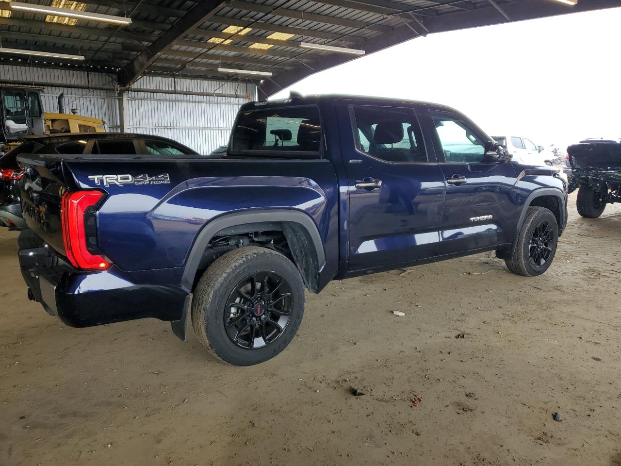 2023 Toyota Tundra - Image 3