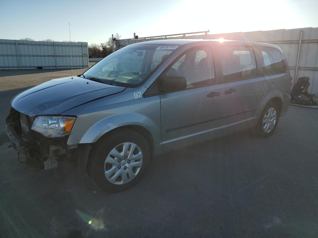 2016 Dodge Caravan - Image 1