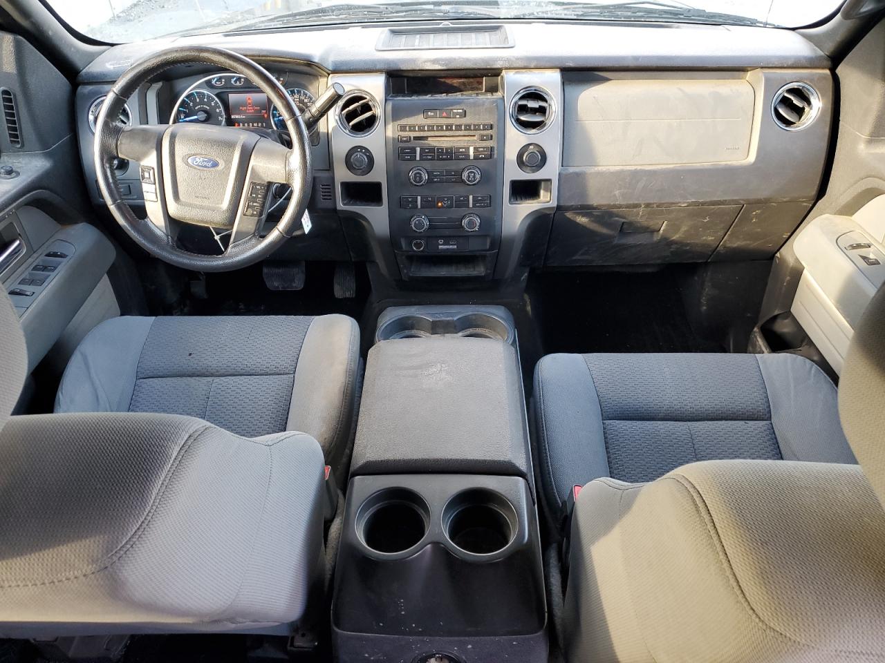 2011 Ford F-150 - Image 8