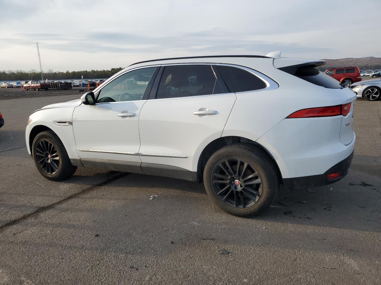 2019 Jaguar F-Pace - Image 2