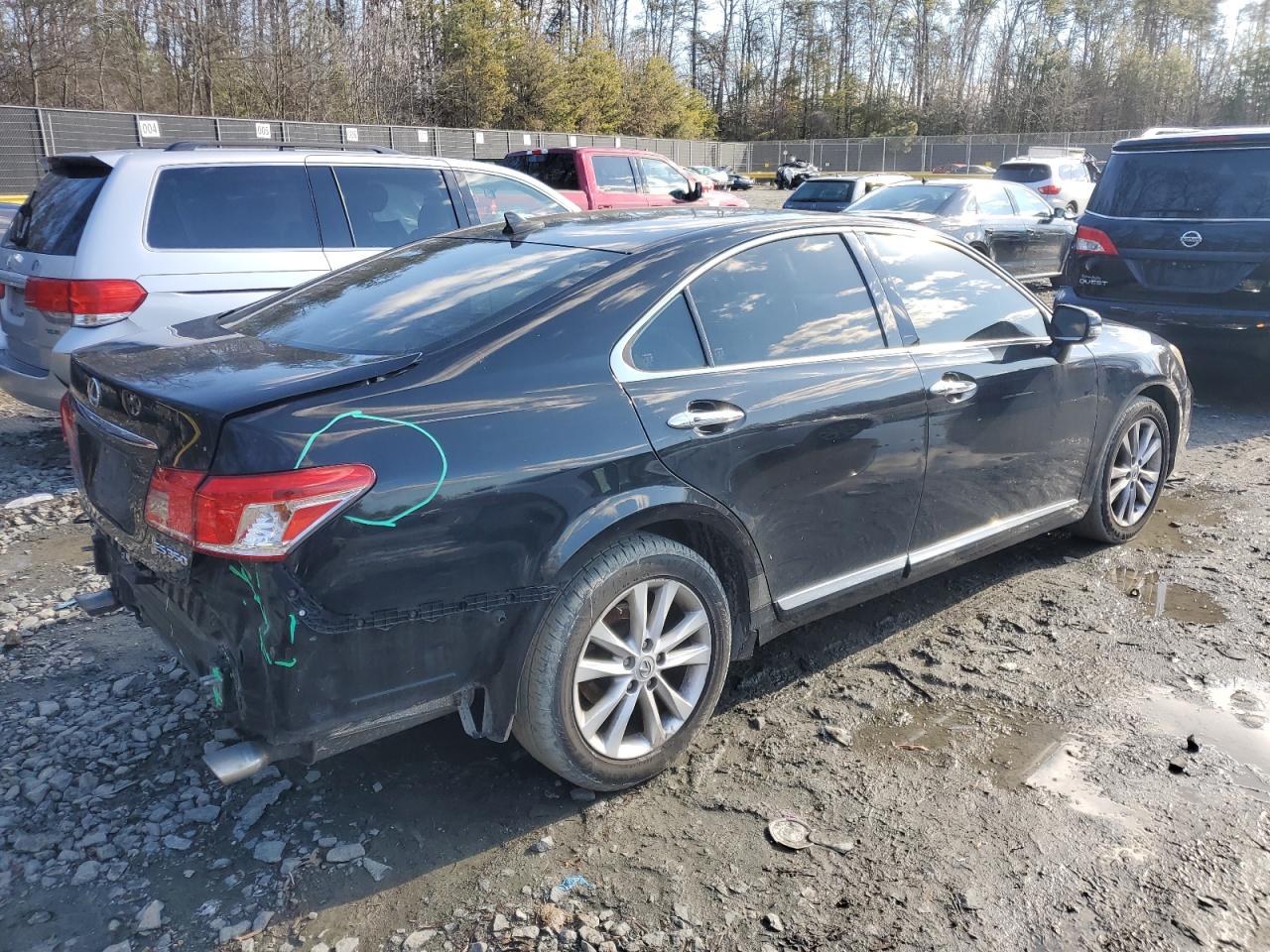 2011 Lexus ES - Image 3