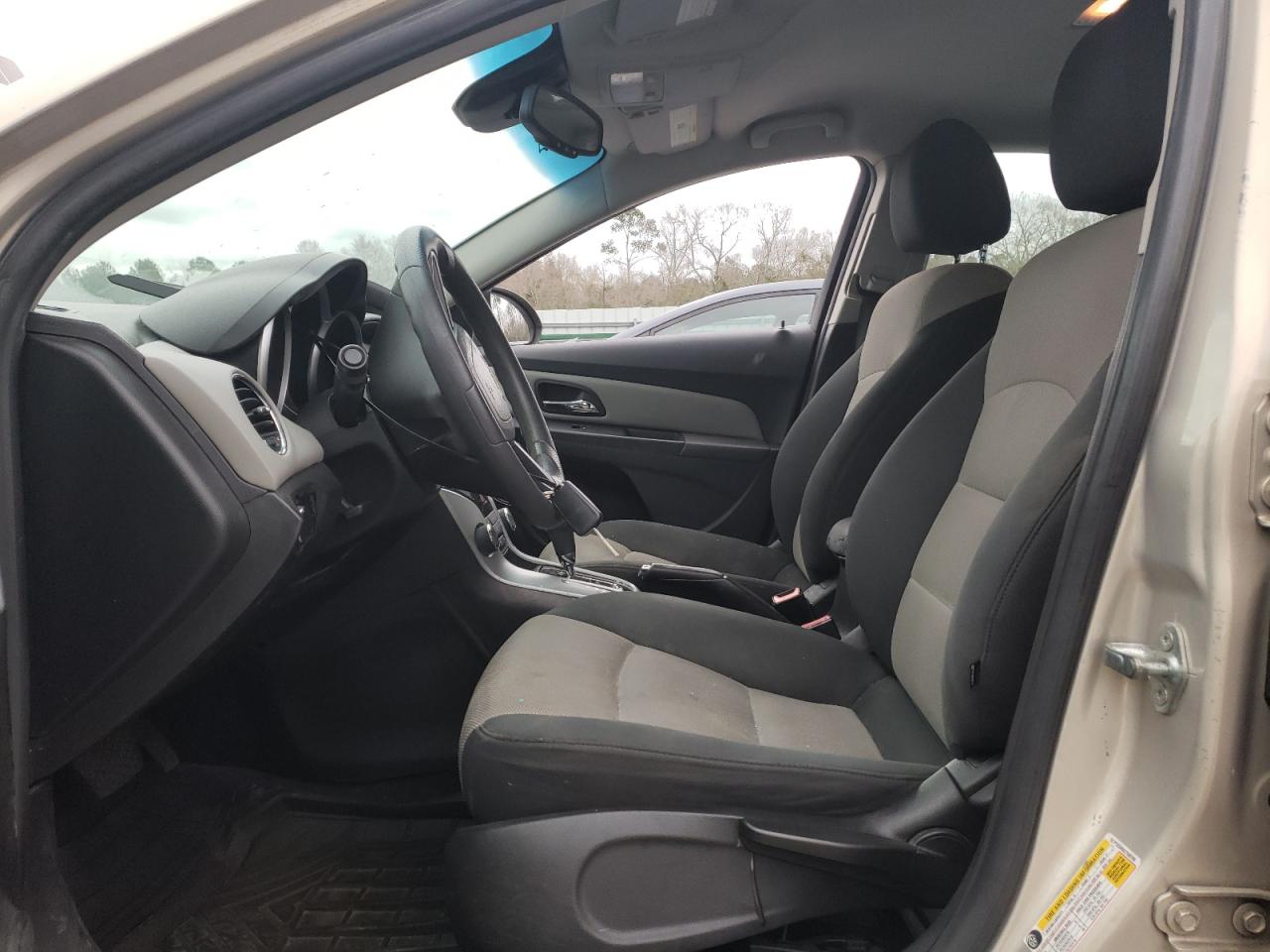 2012 Chevrolet Cruze - Image 7
