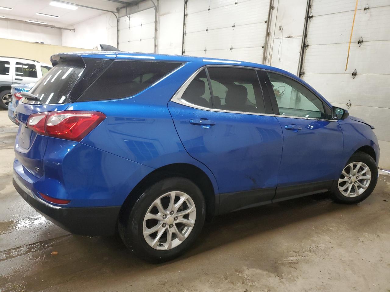 2019 Chevrolet Equinox - Image 3