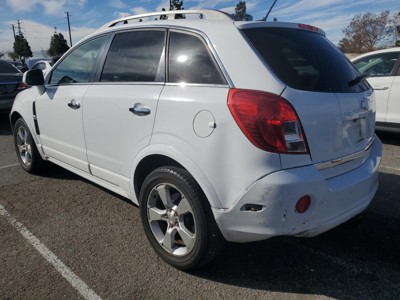 2014 Chevrolet Captiva - Image 2