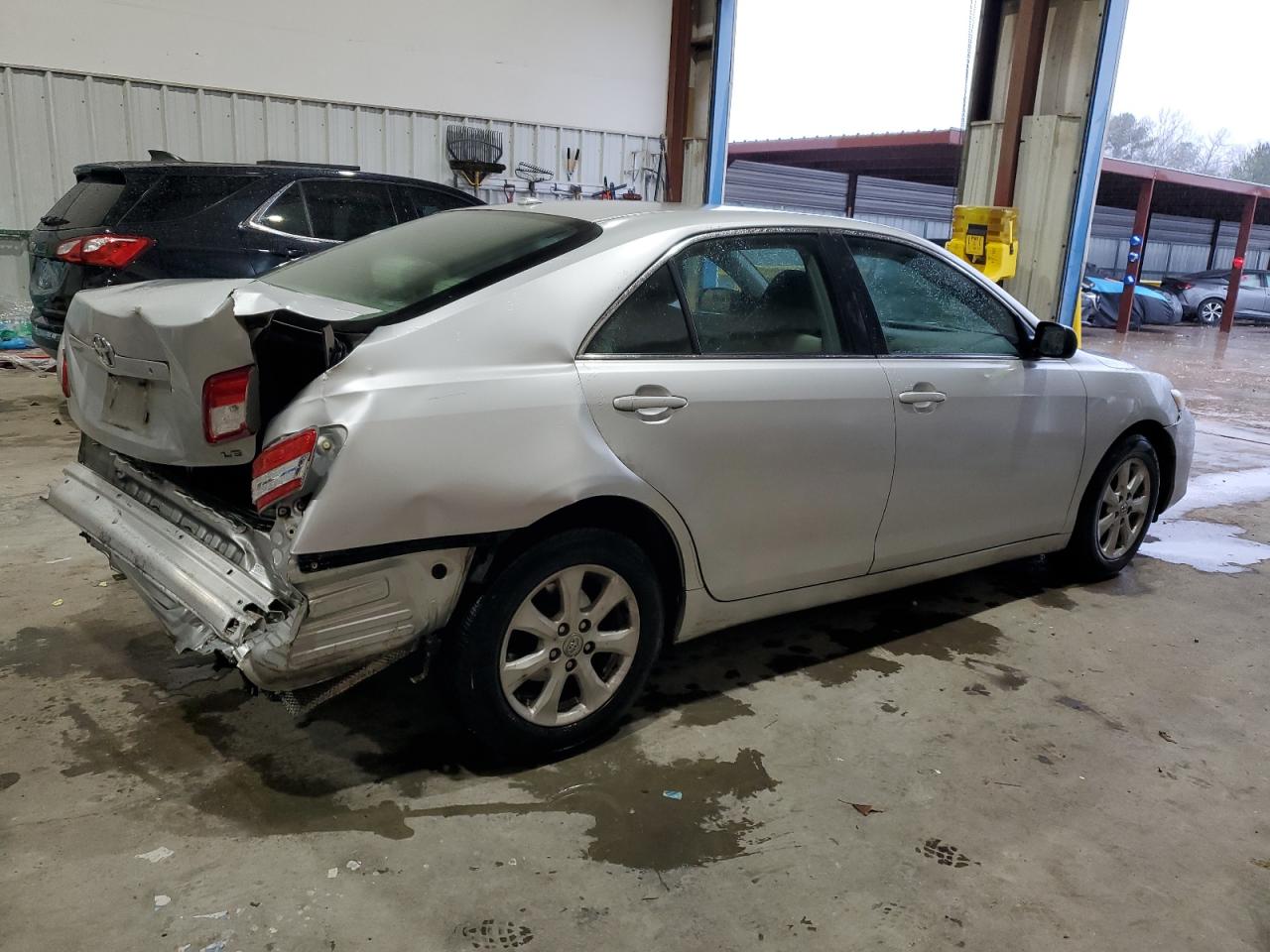 2011 Toyota Camry - Image 3