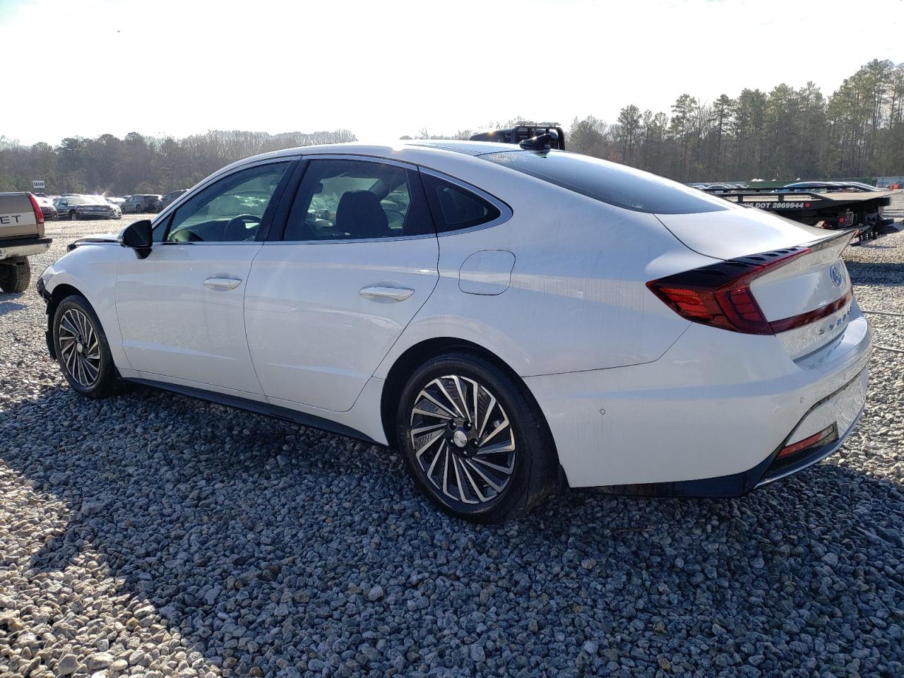 2023 Hyundai Sonata - Image 2