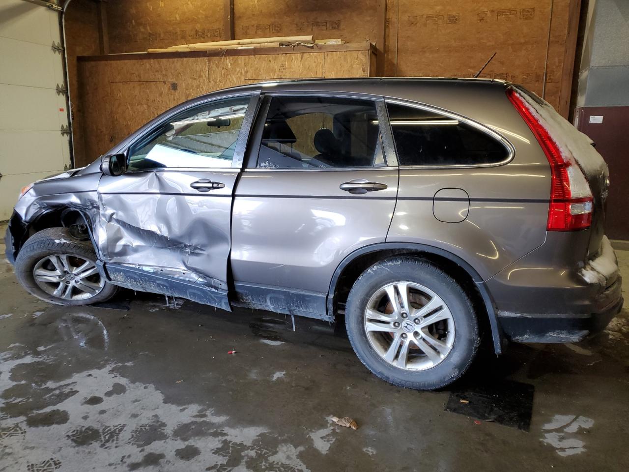 2010 Honda CR-V - Image 2