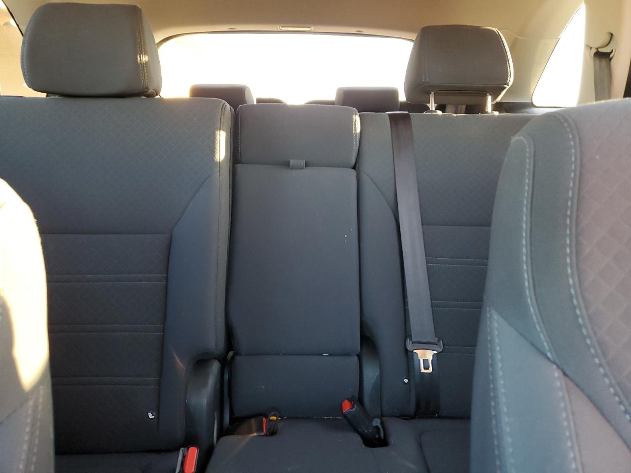 2018 Kia Sorento - Image 10