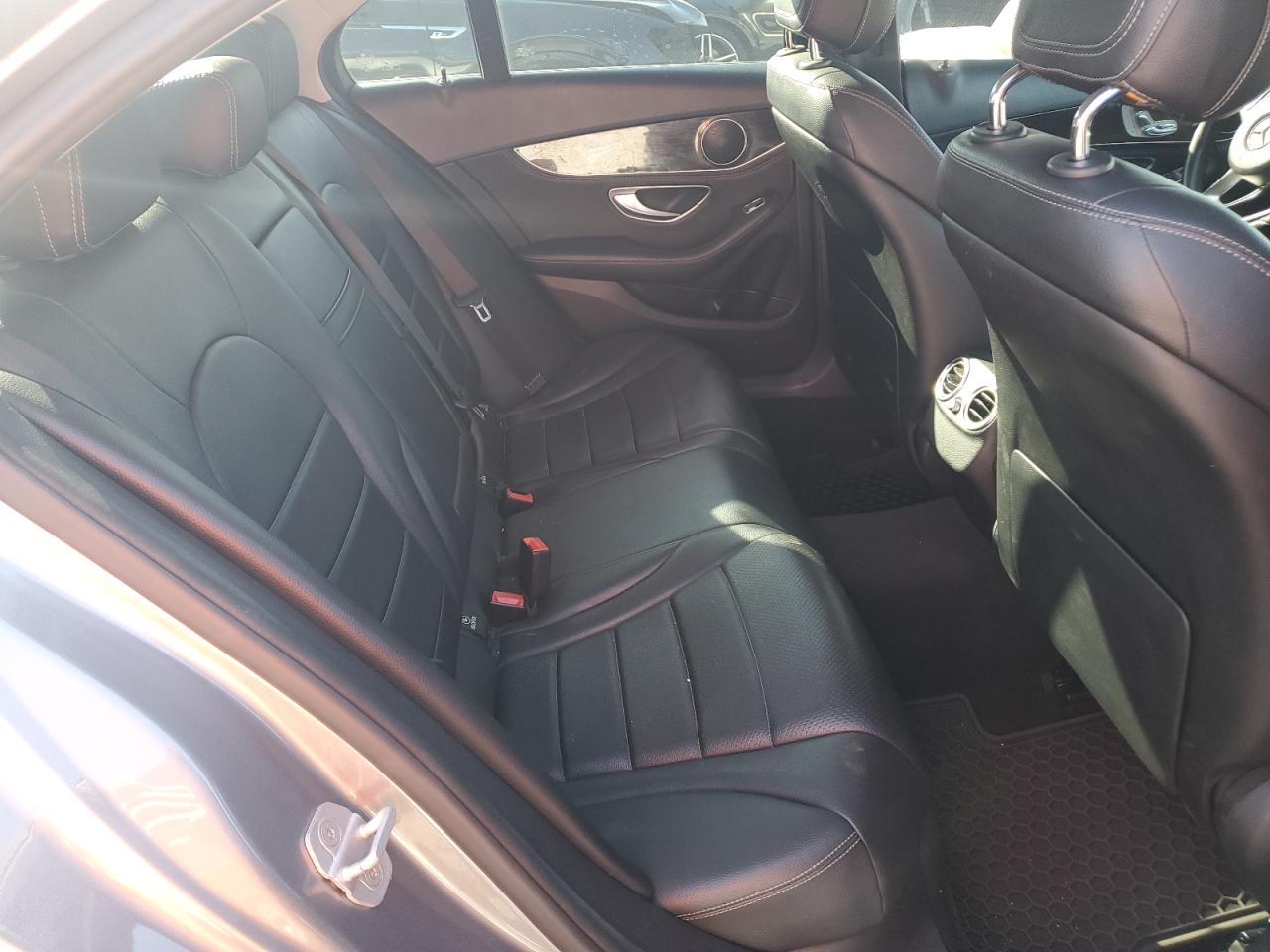 2015 Mercedes-Benz C-klasse - Image 10
