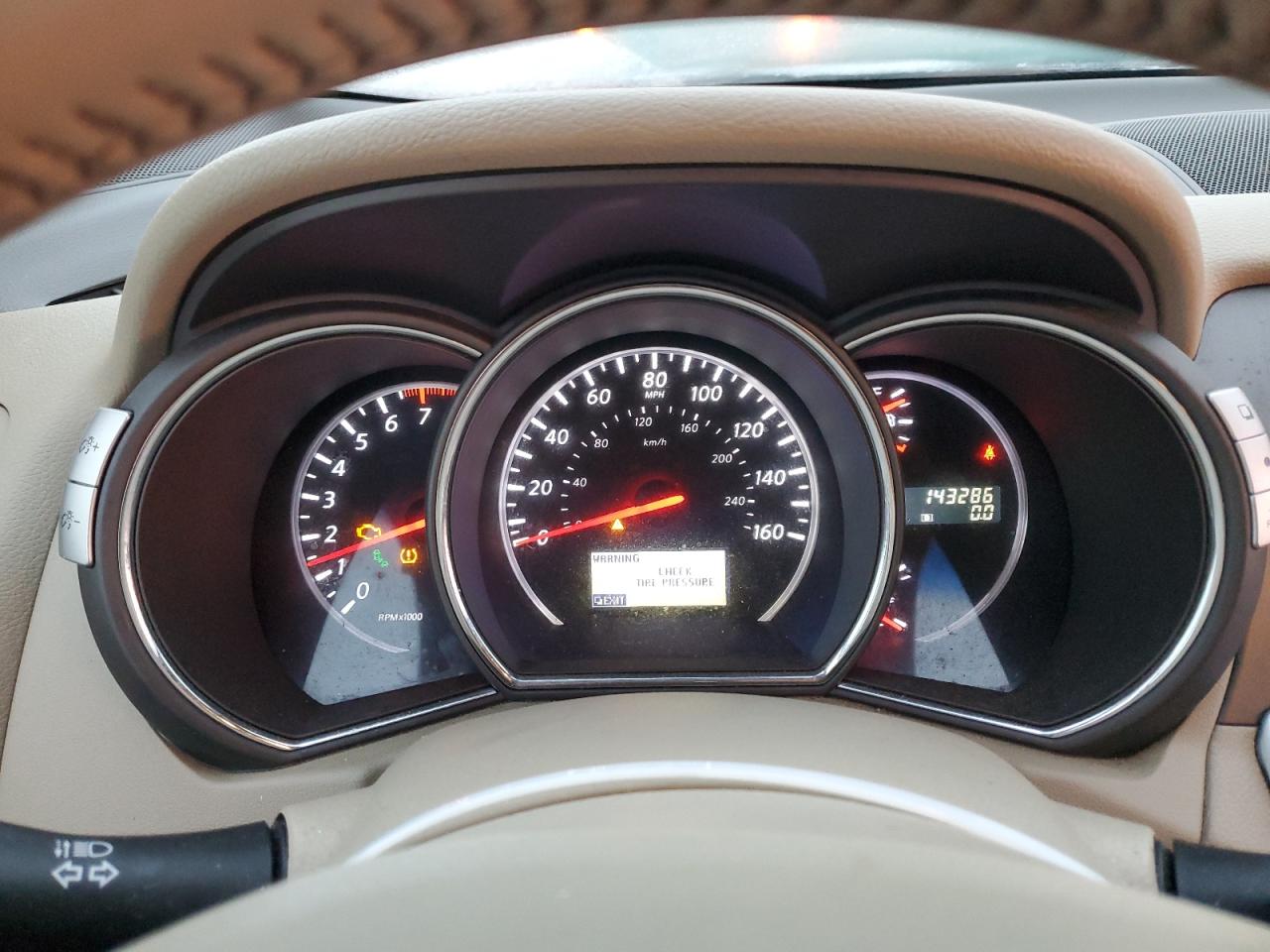 2014 Nissan Murano - Image 9