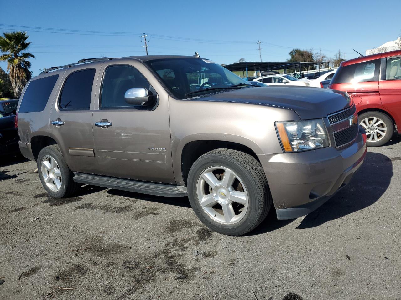 2014 Chevrolet Tahoe - Image 4