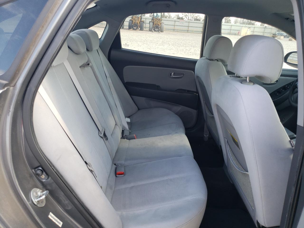 2009 Hyundai Elantra - Image 10