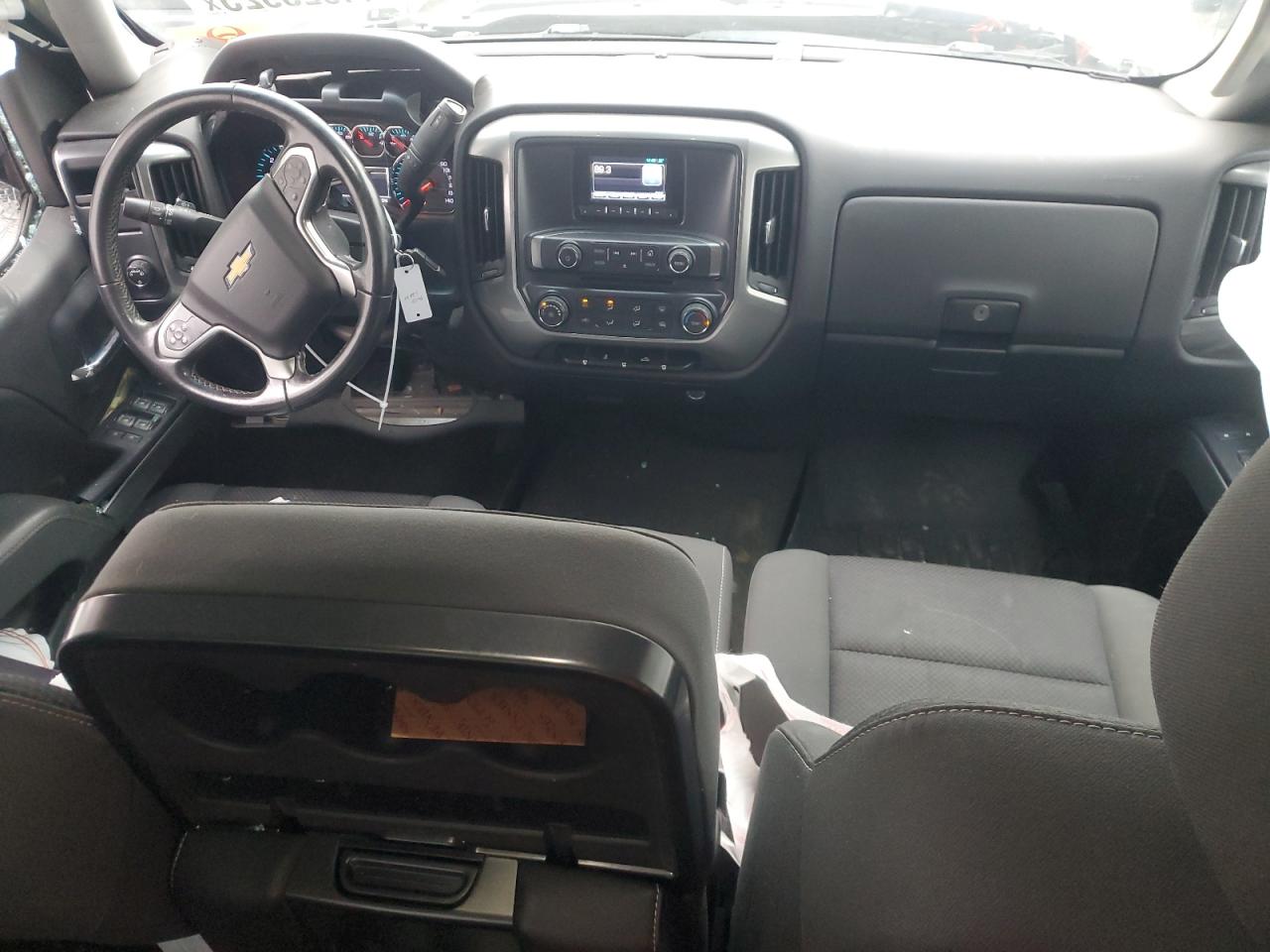 2014 Chevrolet Silverado - Image 8