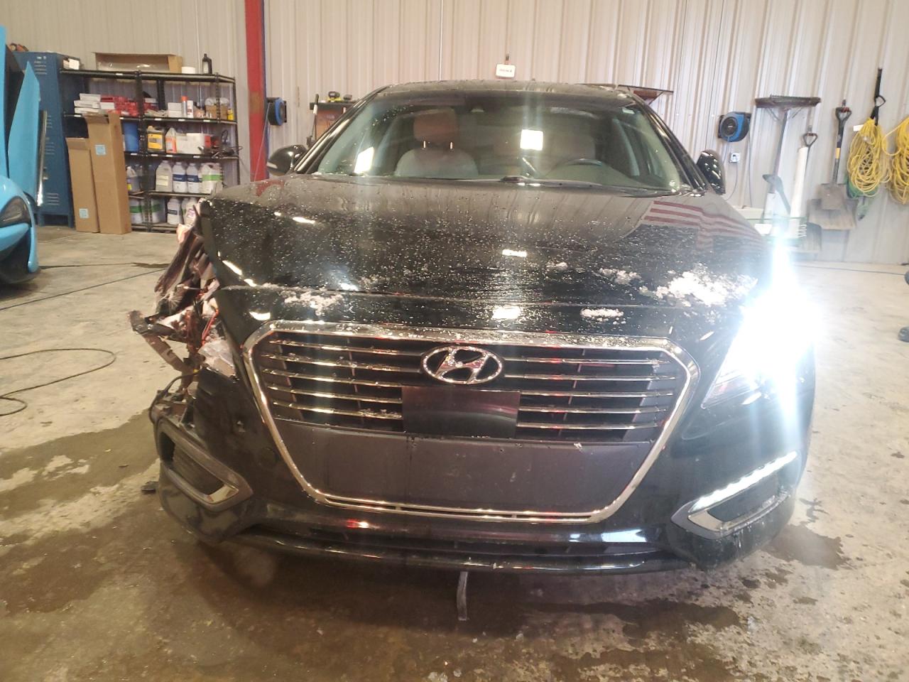 2017 Hyundai Sonata - Image 5