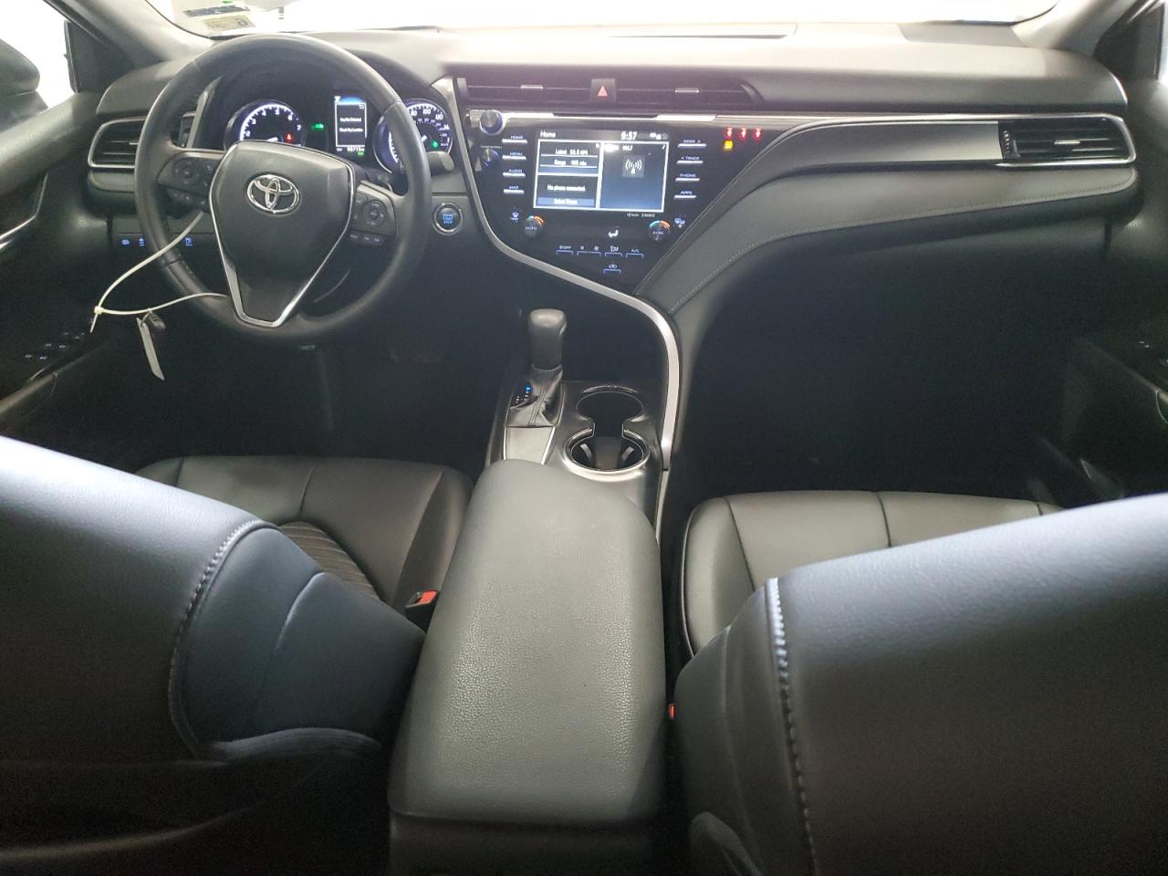 2019 Toyota Camry - Image 8