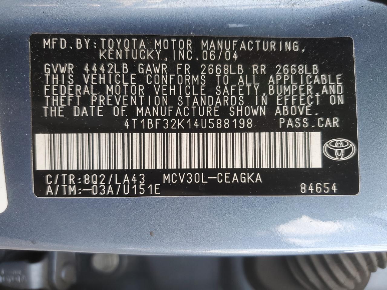 2004 Toyota Camry - Image 12