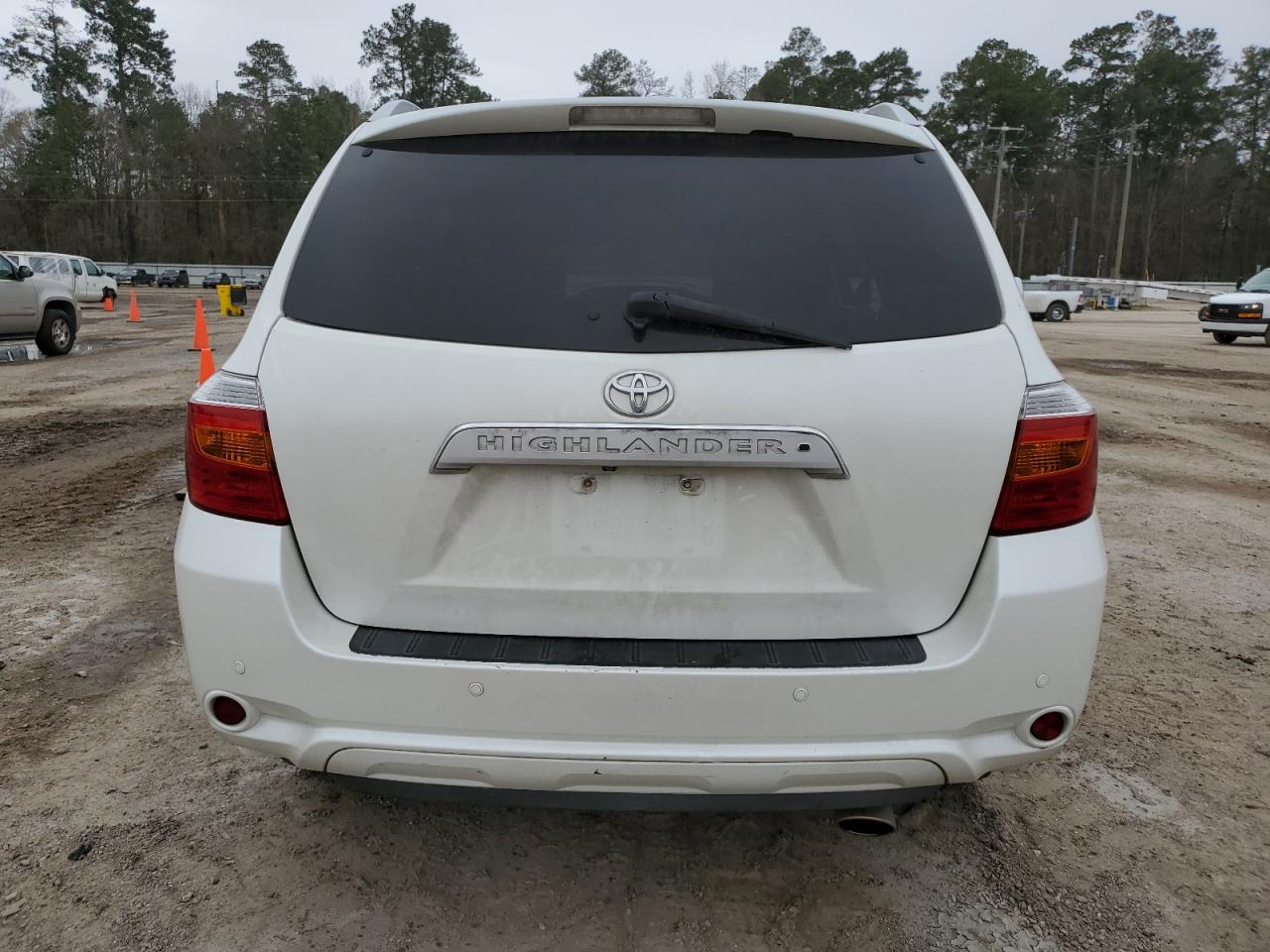 2010 Toyota Highlander - Image 6