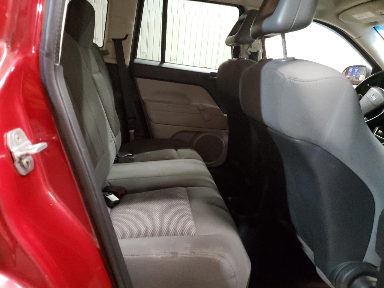 2007 Jeep Compass - Image 11