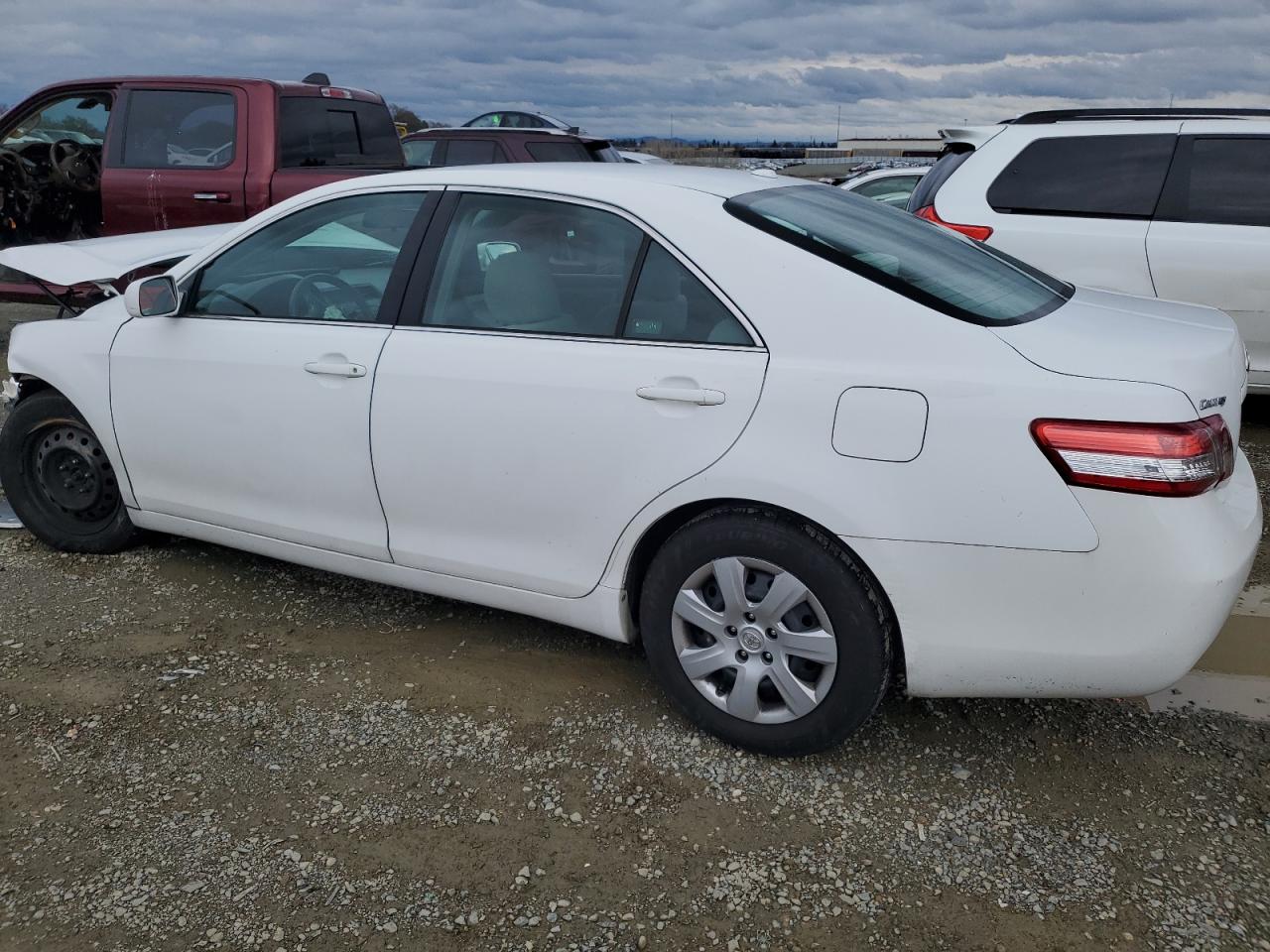 2010 Toyota Camry - Image 2