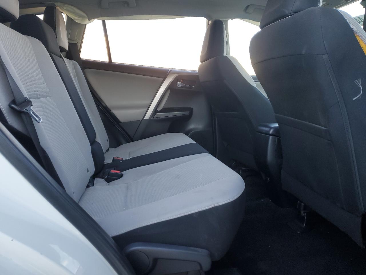 2016 Toyota RAV 4 - Image 10