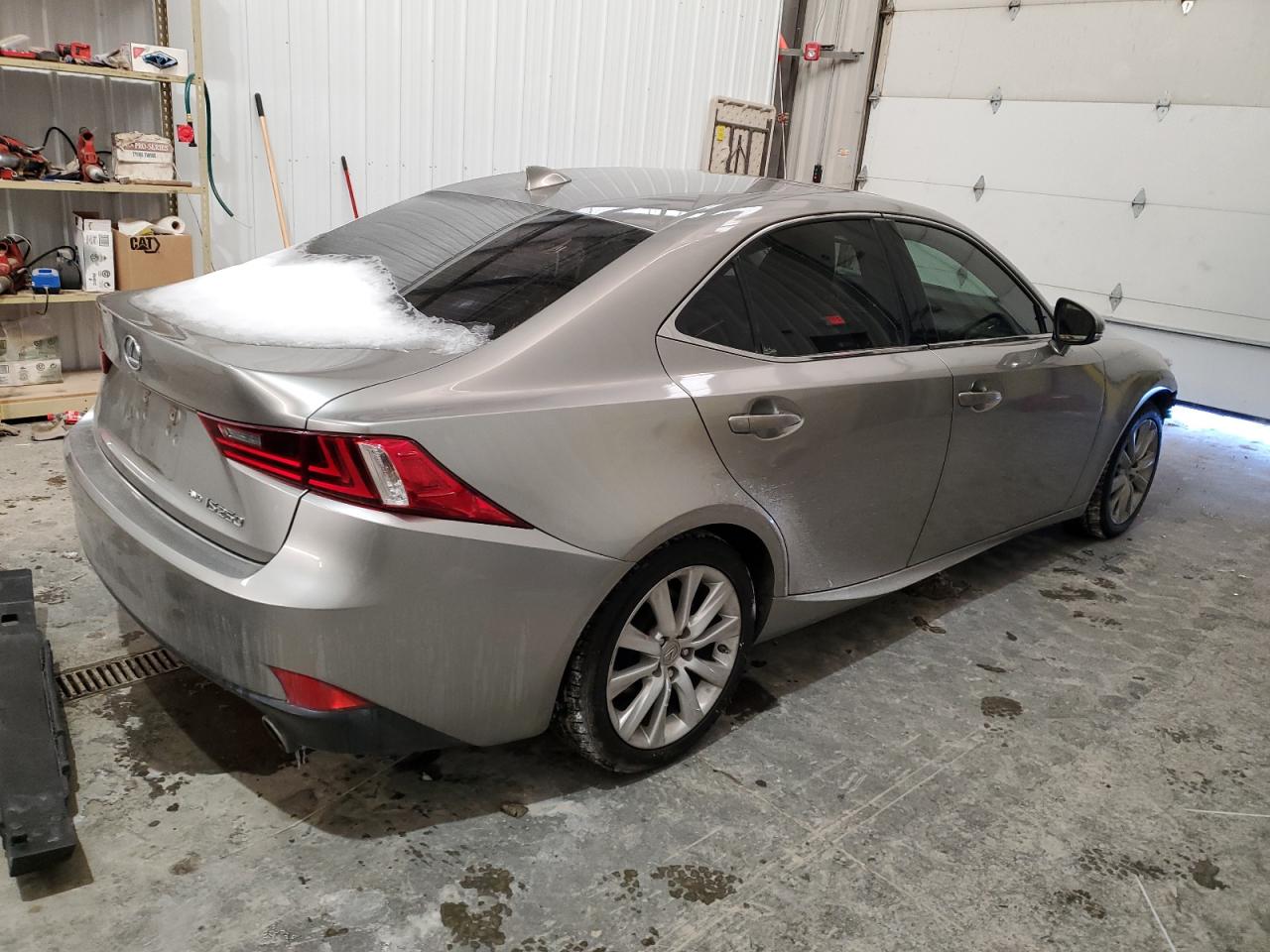 2014 Lexus IS - Image 3