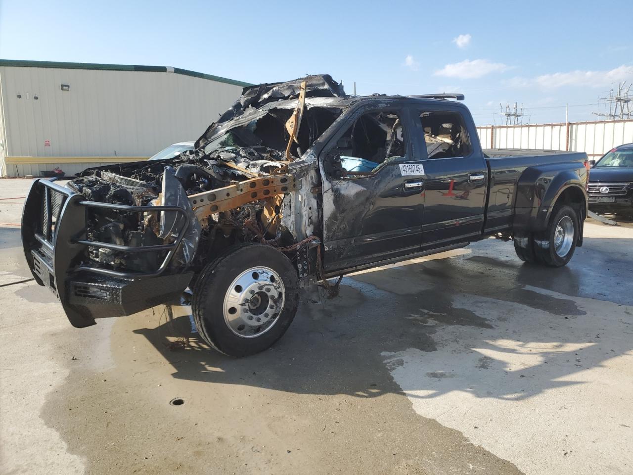2020 Ford F450 Super Duty for Sale in Haslet, TX - Burn - Engine