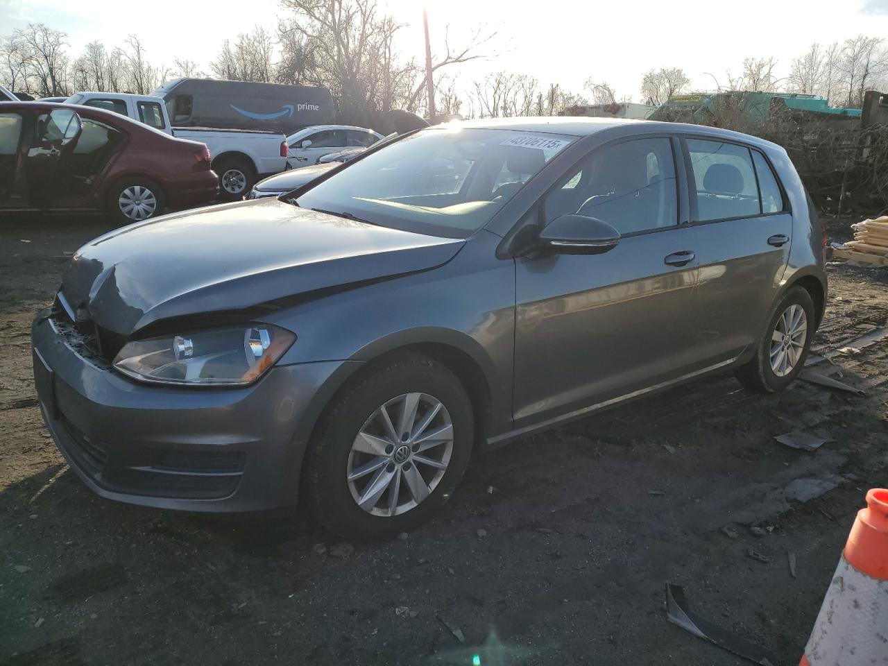 2015 Volkswagen Golf - Image 1