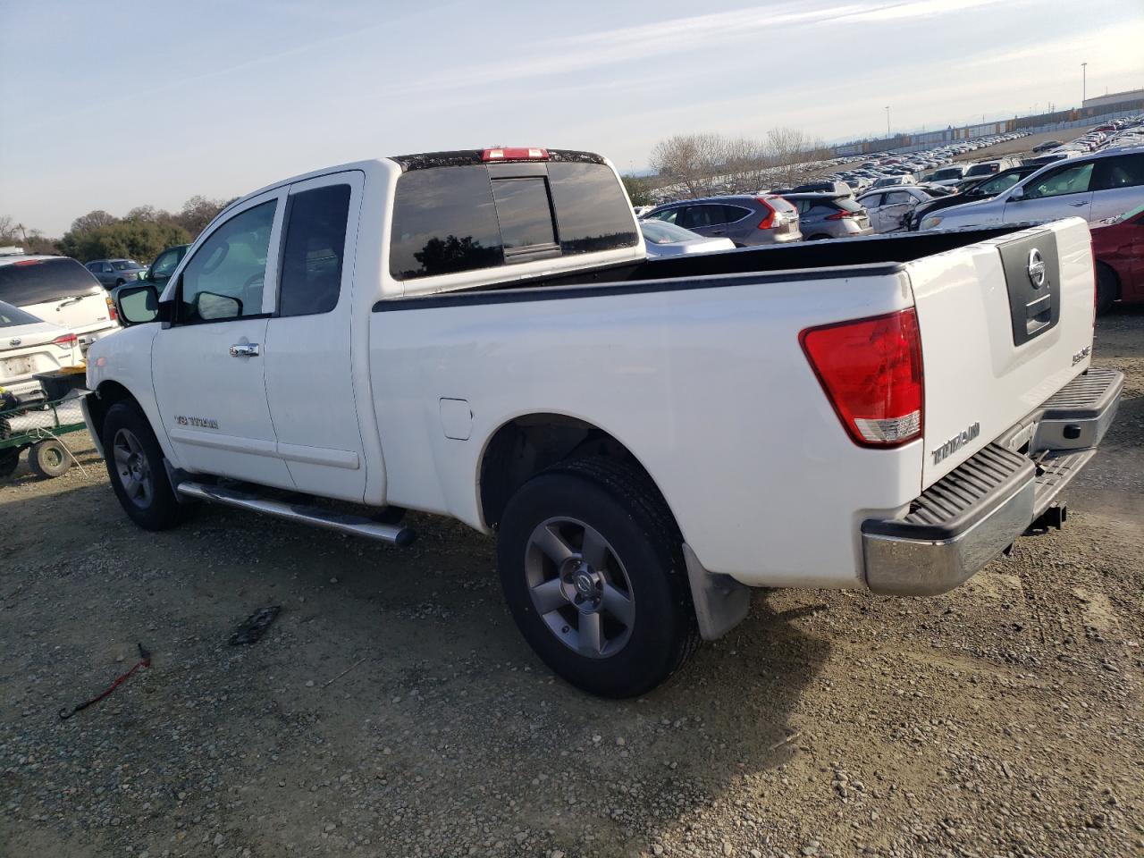 2005 Nissan Titan - Image 2
