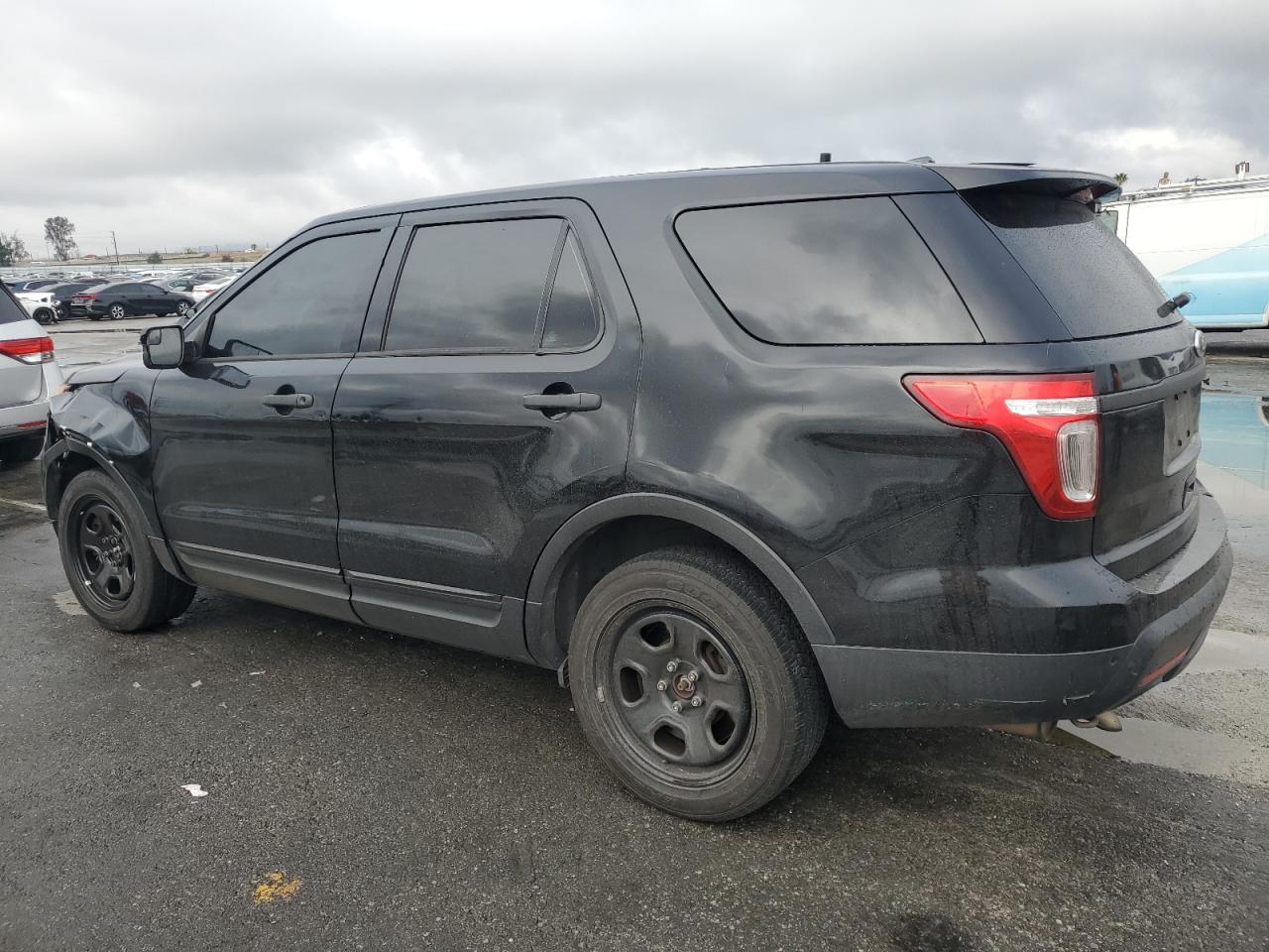 2015 Ford Explorer - Image 2
