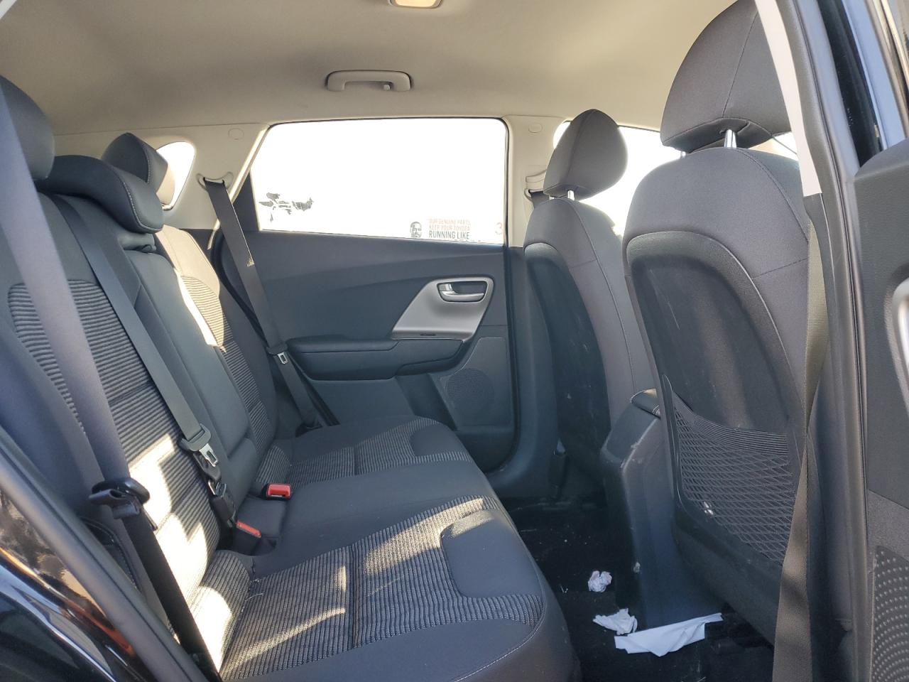 2017 Kia Niro - Image 11