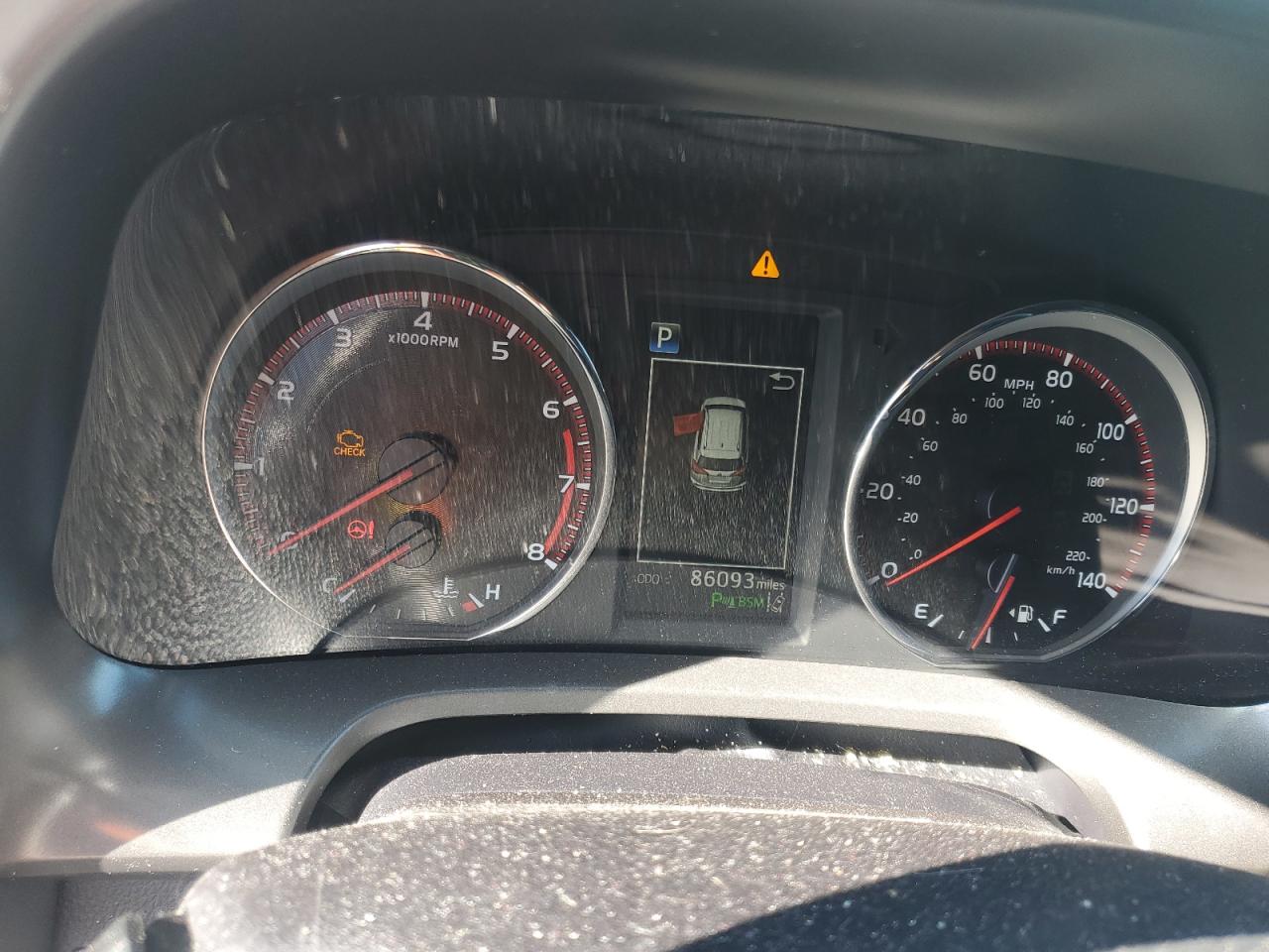2018 Toyota RAV 4 - Image 9