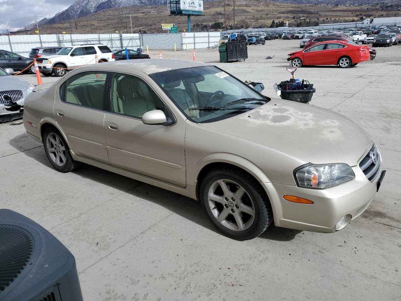 2002 Nissan Maxima - Image 4