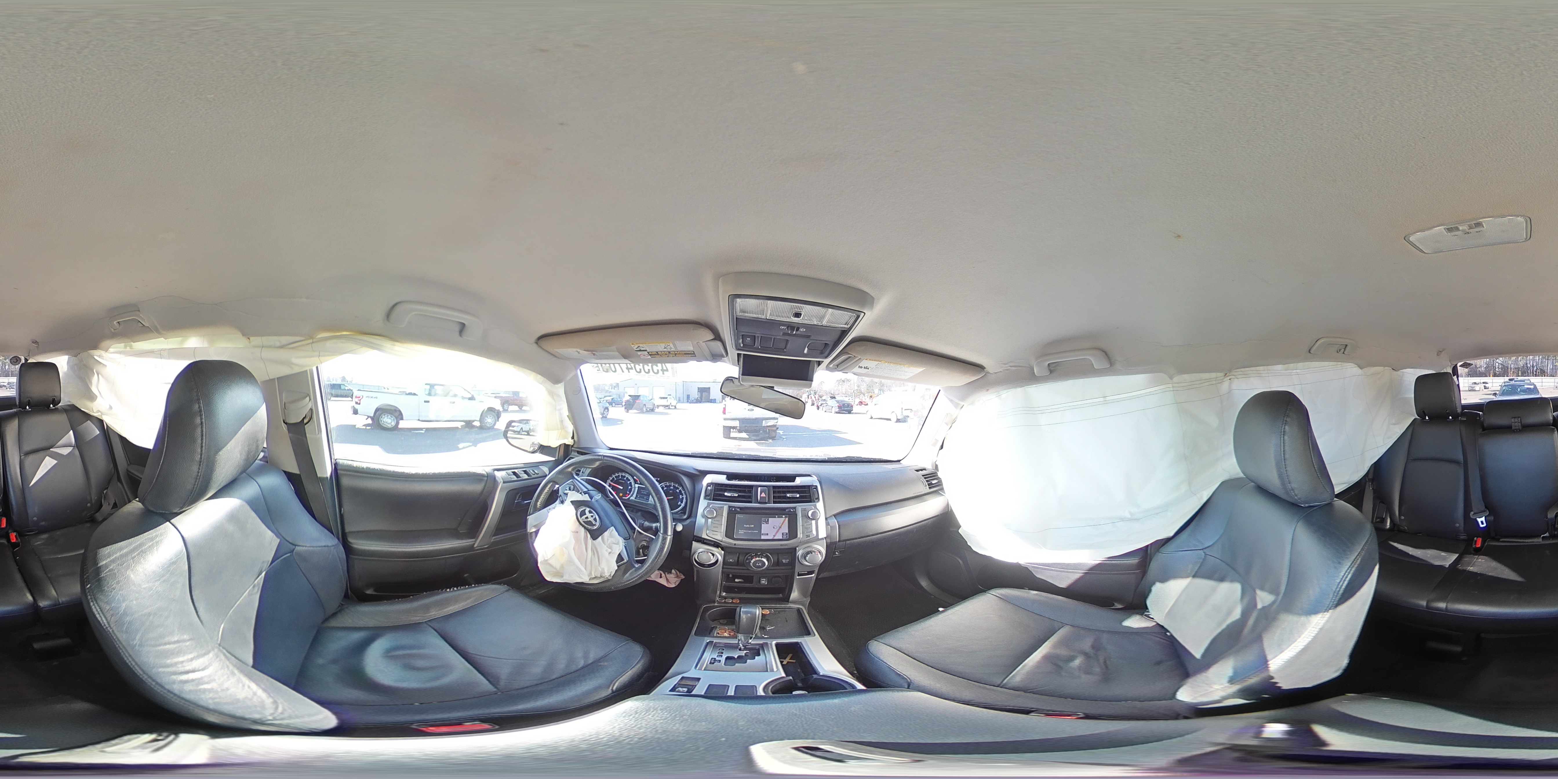 2015 Toyota 4Runner - Image 13