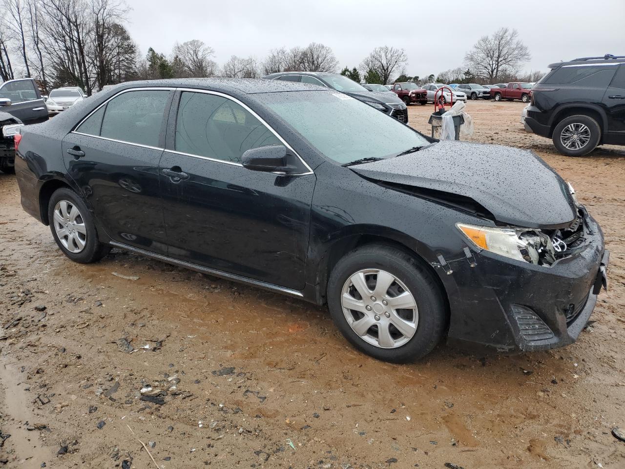 2014 Toyota Camry - Image 4