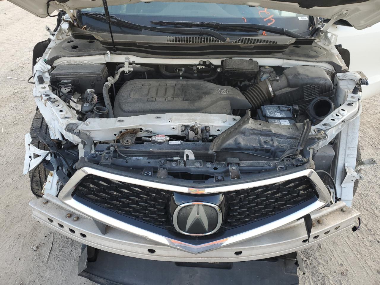 2017 Acura MDX - Image 13